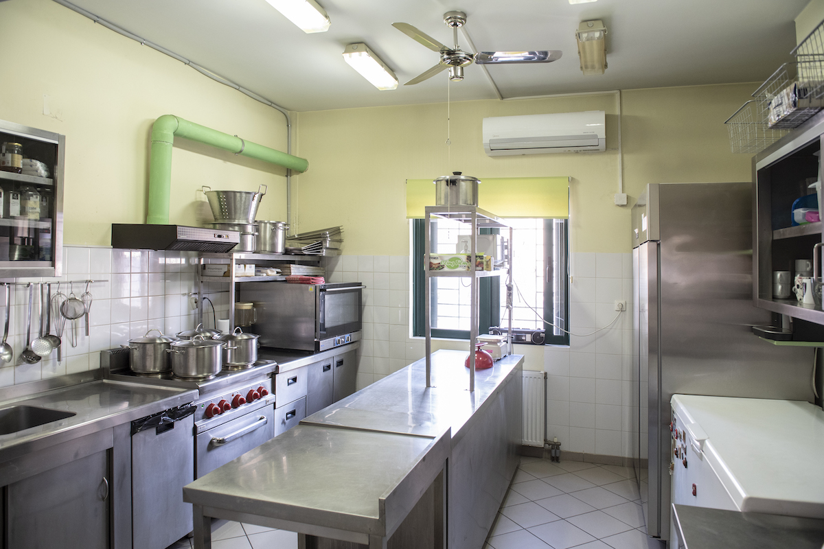 photos from paidikos stathmos