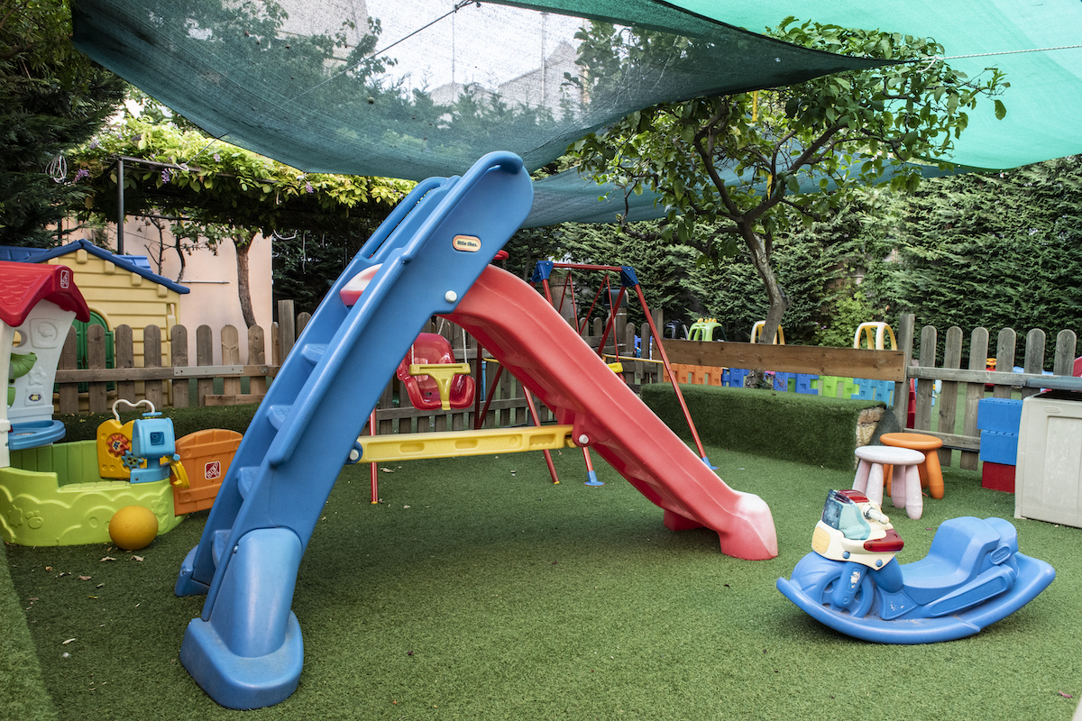 photos from paidikos stathmos