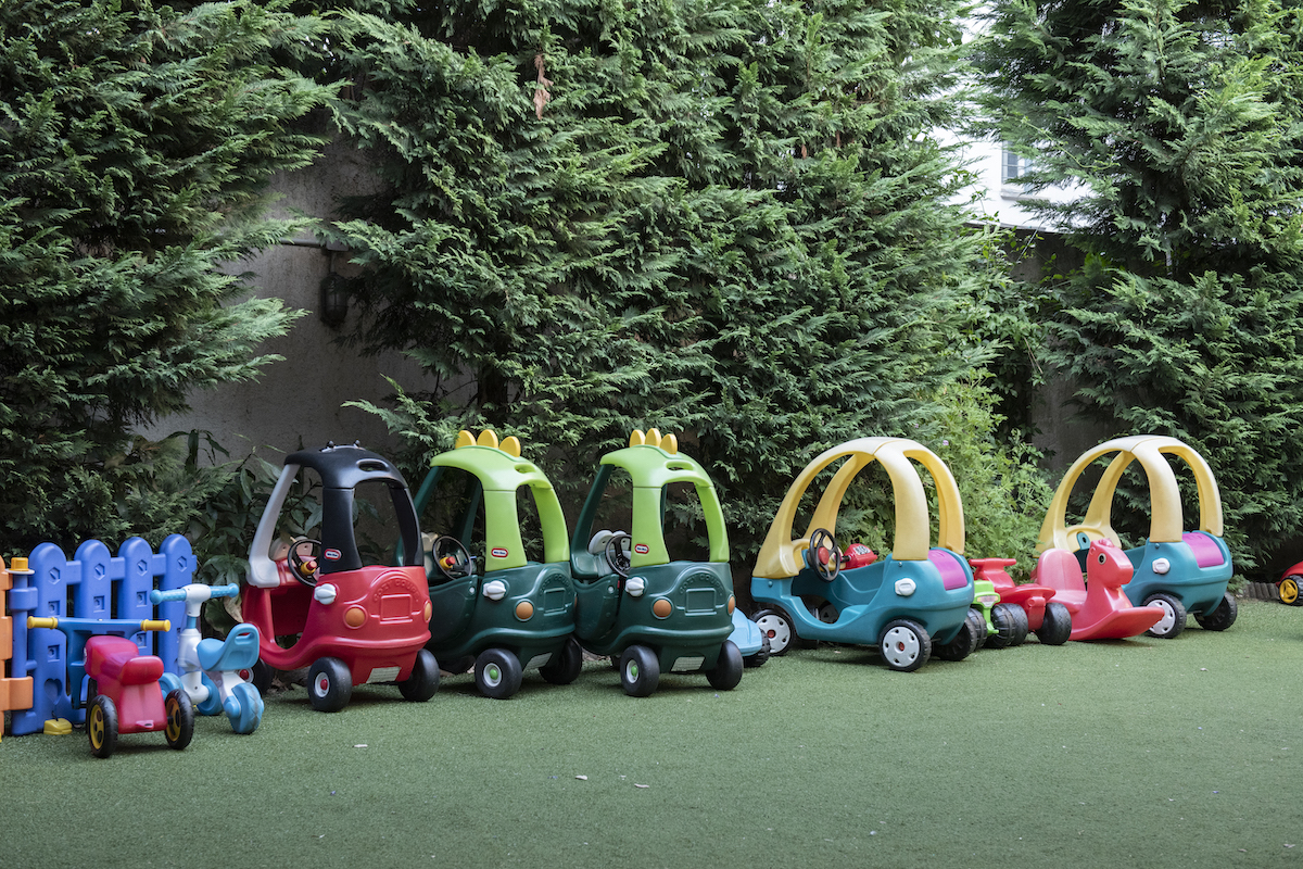 photos from paidikos stathmos