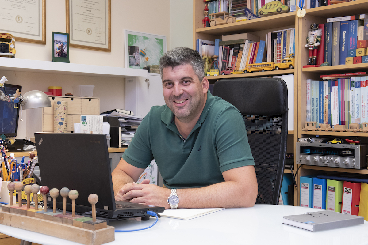 photos from paidikos stathmos