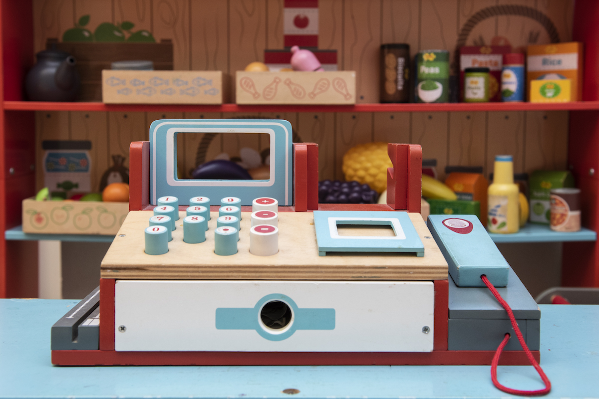 photos from paidikos stathmos